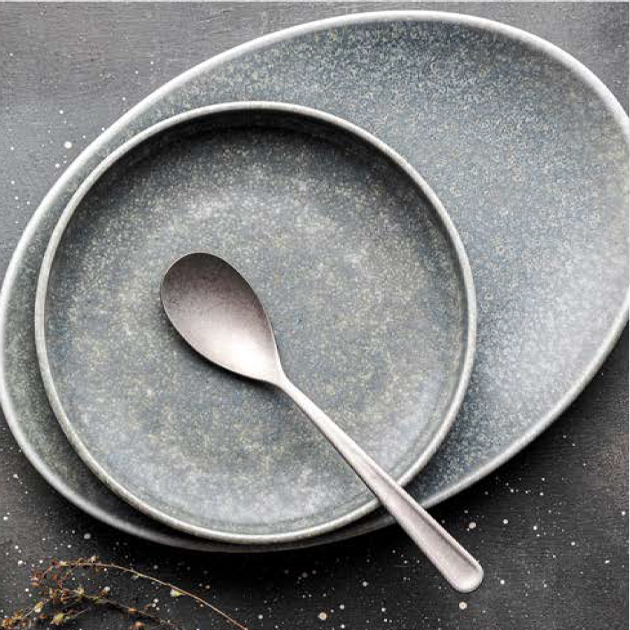 OVAL PLATE 25X19 CM Grish